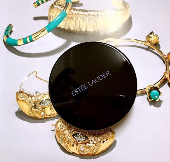 有十多种色号的气垫,特别多的气垫大全