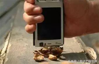 朋友圈被“10年前的手机”刷屏了！老泪纵横，都是青春和故事啊