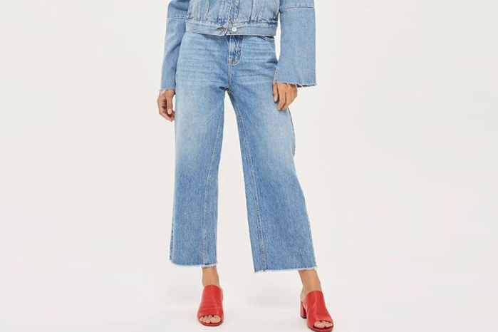 哪个牌子牛仔裤好看又好穿 (牛仔裤哪个牌子好既质量好又便宜)