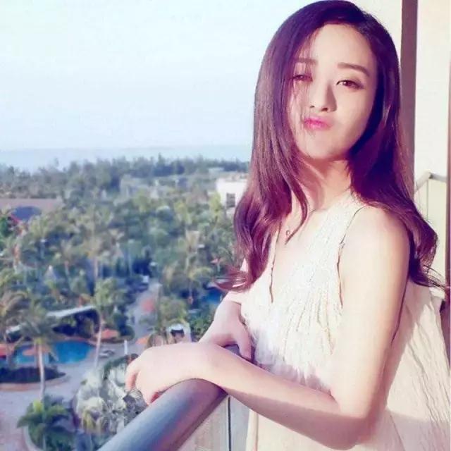 种草机口红测评,种草机橙色