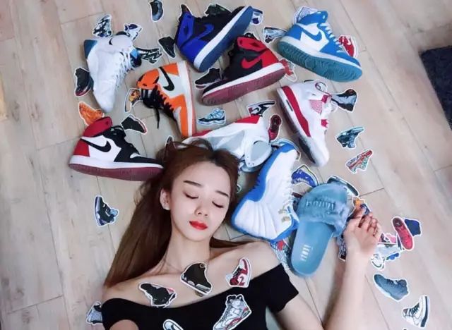 相比高跟鞋和小礼服，你肯定更迷恋穿AJ和球衣的她