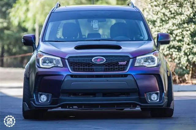 “不务正业”的低趴斯巴鲁森林人,在路上暴走的姿态简直凶猛!