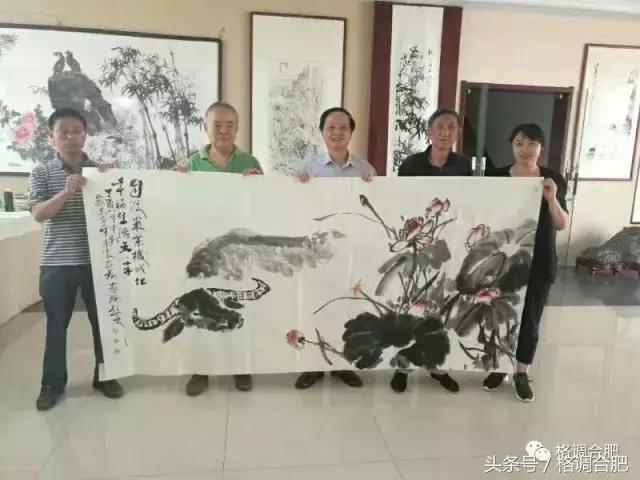 痴迷画画，除了教书就是水墨画