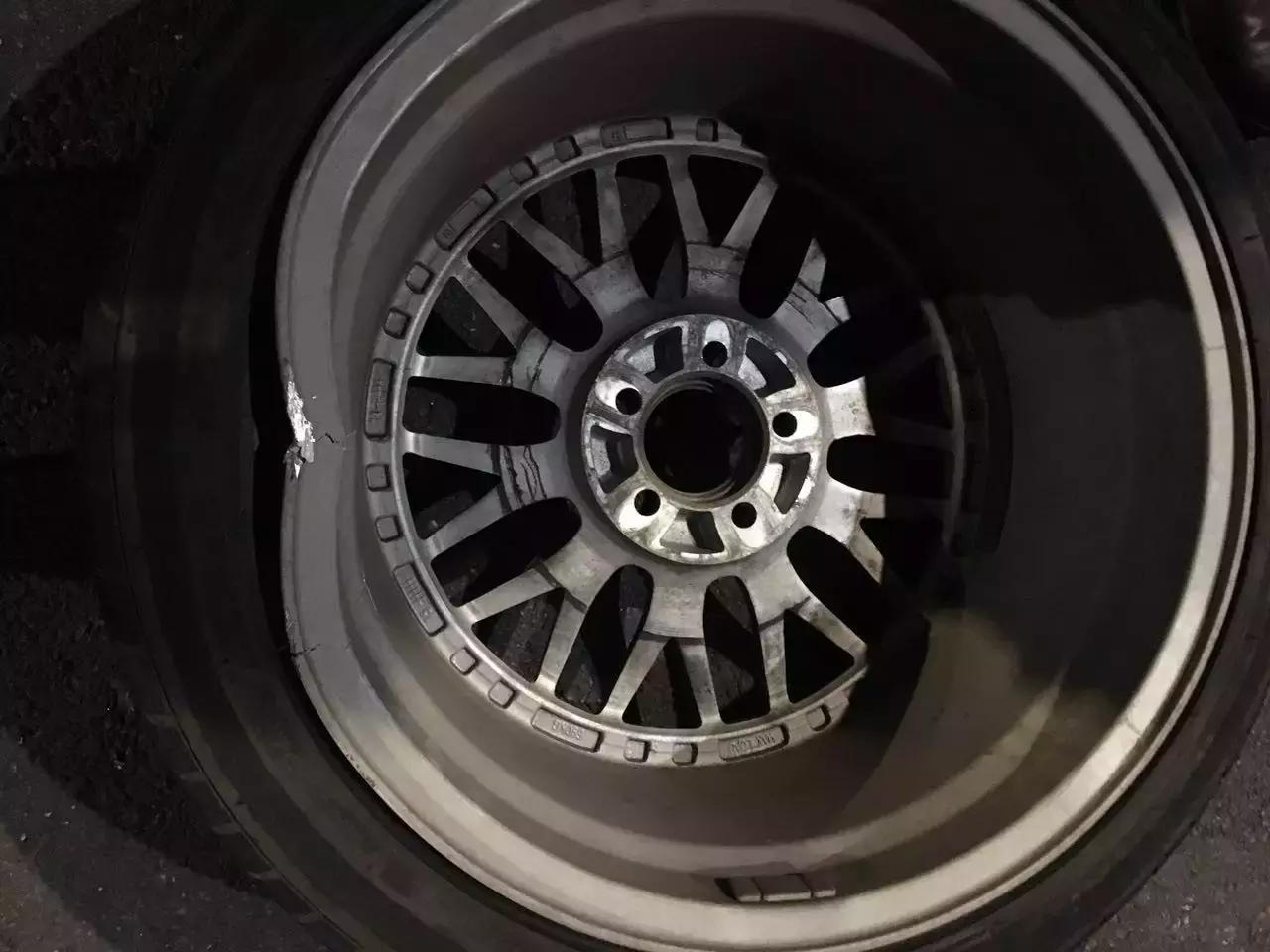 一个喜欢玩车的女司机,喜欢玩飞车的女生是什么性格