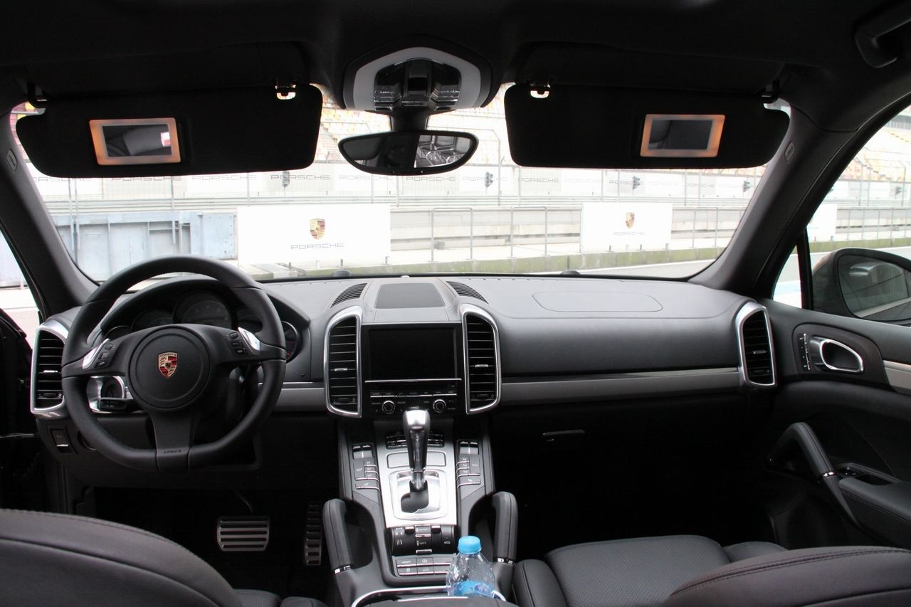 仪表台拆装要多少时间,自己动手换中控仪表台要注意什么