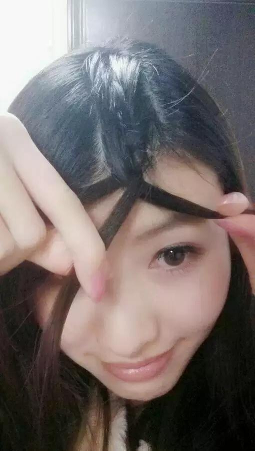 长发带刘海编发教程简单大气,淑女发型有刘海编发