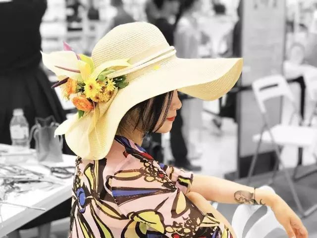 拥有后宫”佳丽三千“的设计师大叔告诉你：什么是美｜手作之美