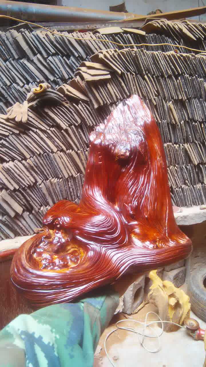 崖柏毛料去皮的正确打开方式,用纱布手磨崖柏毛料技巧