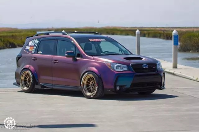 “不务正业”的低趴斯巴鲁森林人,在路上暴走的姿态简直凶猛!