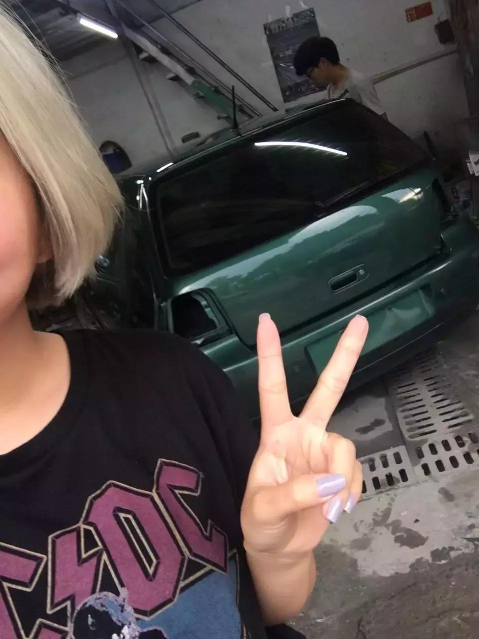 一个喜欢玩车的女司机,喜欢玩飞车的女生是什么性格