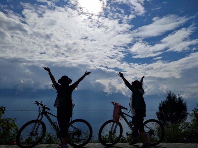 云南大理丽江六日游纯玩团直播,昆明大理丽江双飞六日游多少钱