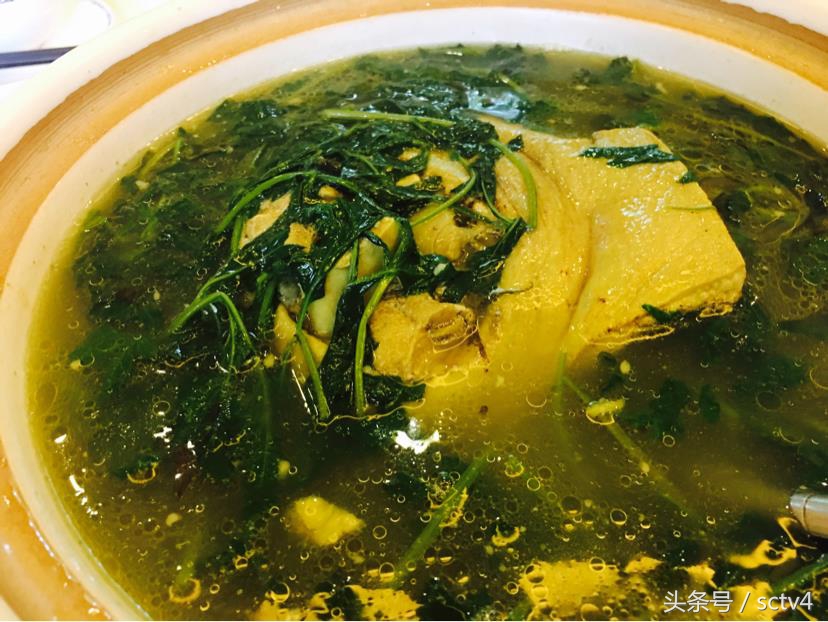 一颗兔头纵横十余载一种小吃做成经典菜