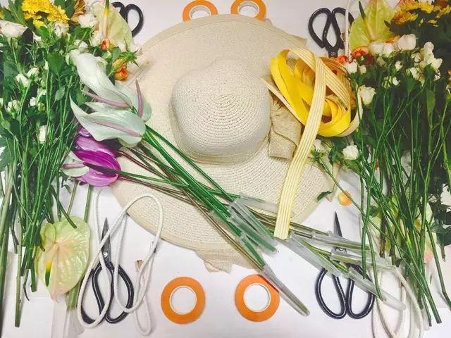 拥有后宫”佳丽三千“的设计师大叔告诉你：什么是美｜手作之美