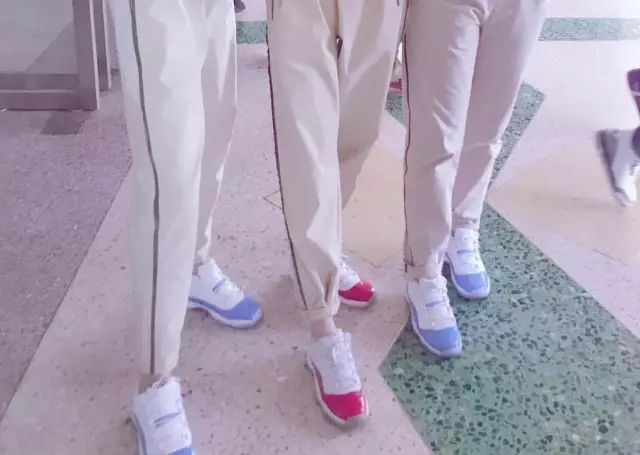 相比高跟鞋和小礼服，你肯定更迷恋穿AJ和球衣的她