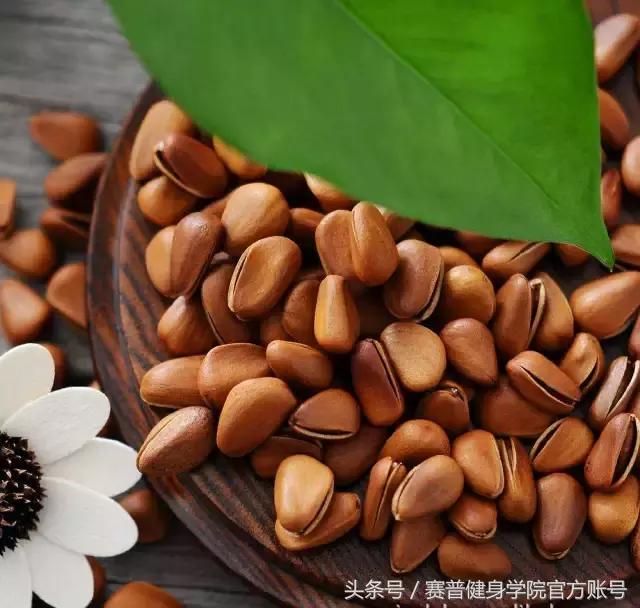 瘦出杨幂同款腿的教程,大腿粗如何减细最快杨幂