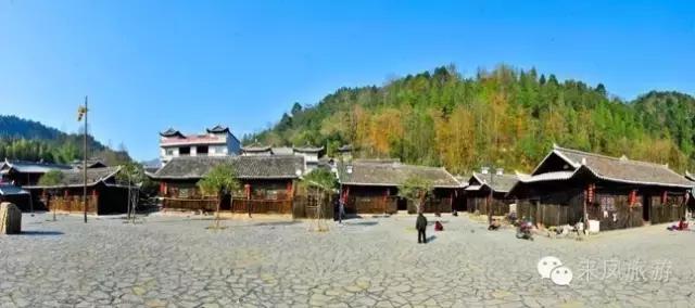 恩施土家族苗族村落,恩施景色秀丽的少数民族村寨