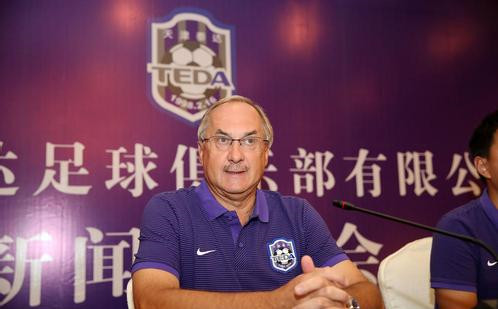 浠婃櫄鑱氱劍,浠婂鑱氱劍