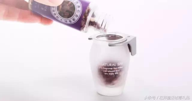 开了挂的神奇石头:吸辐射除异味净污水!竟被做成了车载香水!