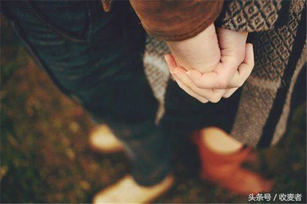 老婆把刚满月的孩子丢下回了娘家,现在来向我提要求,可恨!