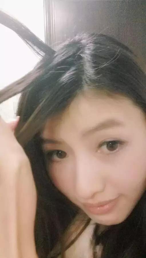 长发带刘海编发教程简单大气,淑女发型有刘海编发