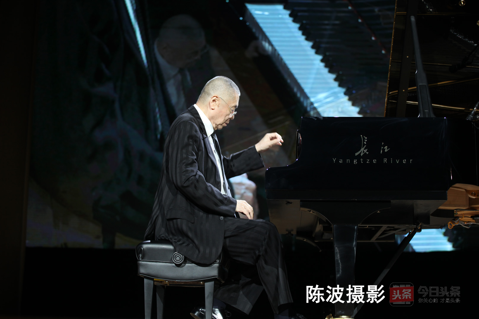 钢琴大师刘诗昆,中国著名青年钢琴大师