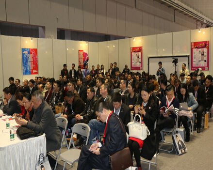 聚焦CHIC展：领客智慧门店带来全新经营方式