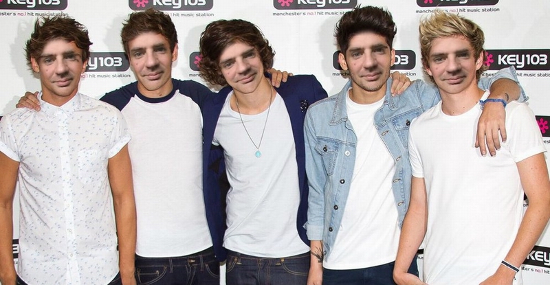 最近很火的换脸app软件免费,网上最近很火的换脸app