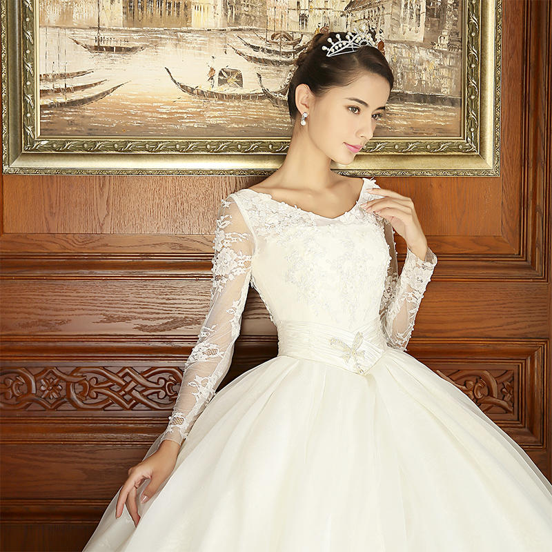 超级奢华婚纱惊艳瞬间,绝美的婚纱展示视频