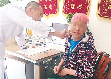 小伙贪便宜花900块,小伙贪便宜1000元