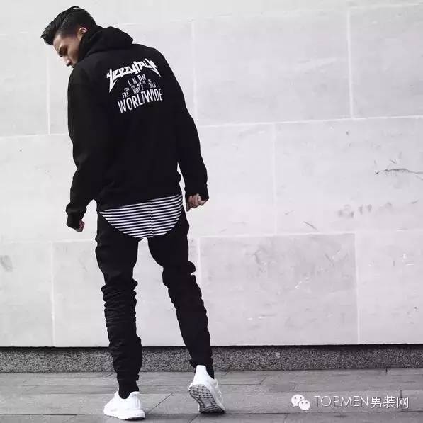 管你花枝招展，我却独爱黑白