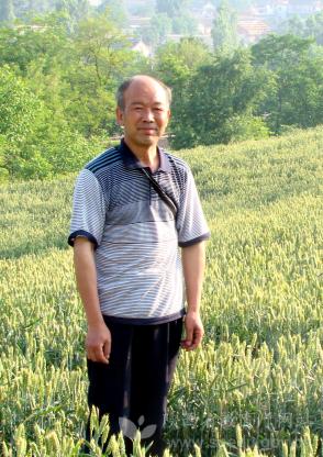 爱则无悔:记商洛学院高级实验师于浩世