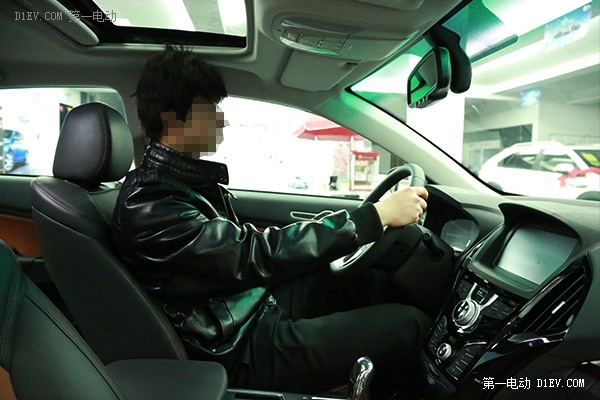 17款比亚迪秦ev300续航实测,比亚迪秦2016款ev300旗舰型