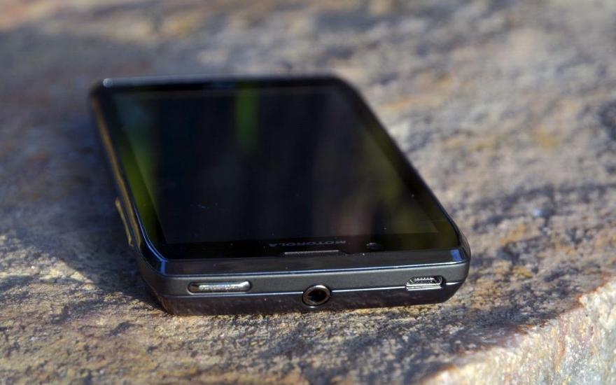 曾经超窄边框+4.3英寸屏,被称“冰激凌彩刀”仅325元