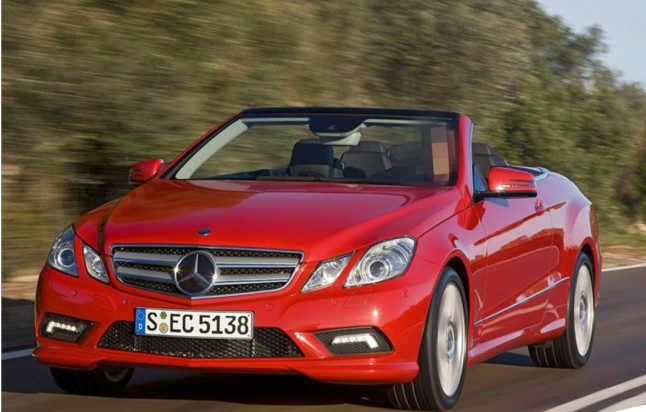 迎娶女神婚车怎么选划算？单租主婚车还是套系？婚车秘籍老公必读