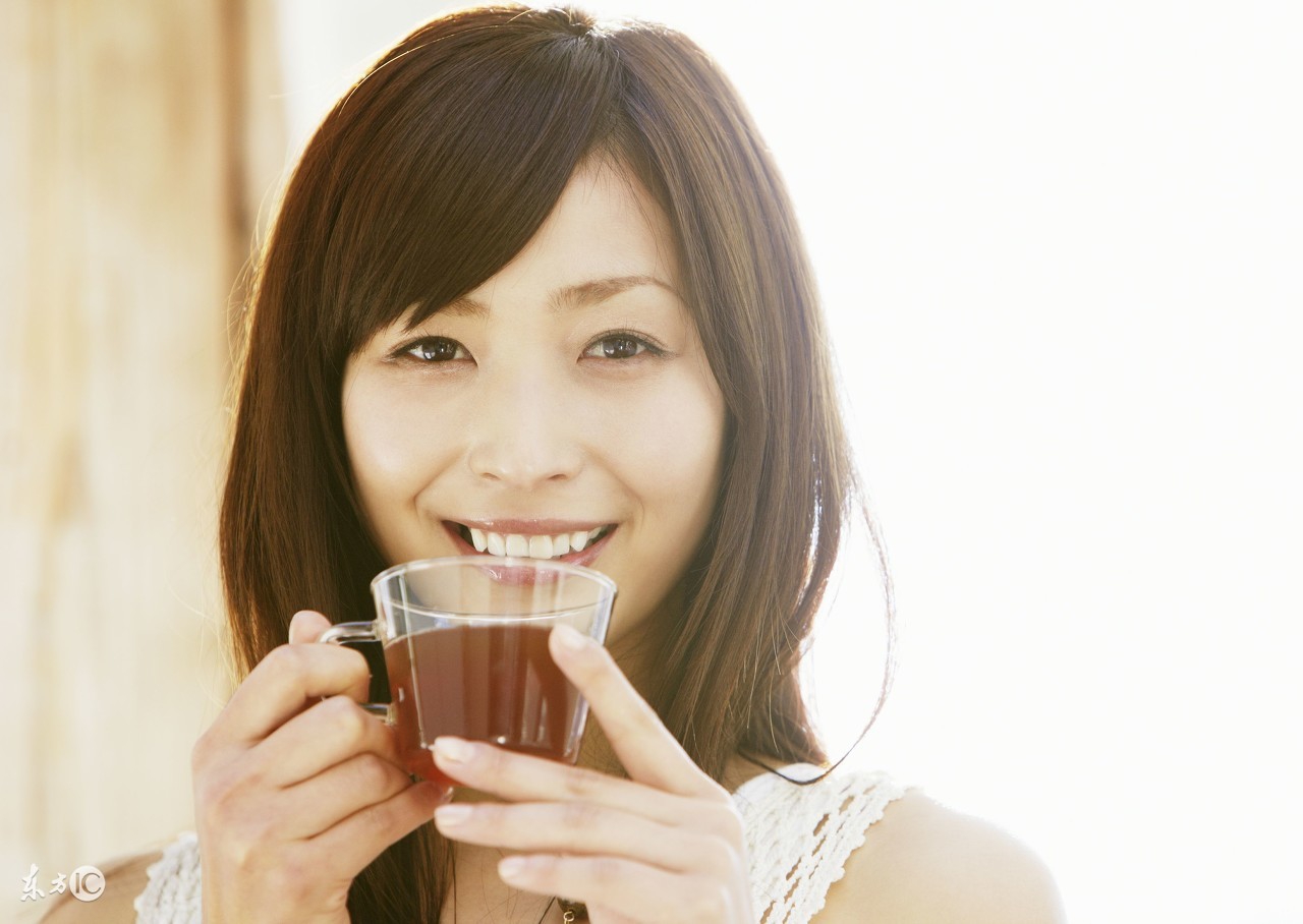 喝茶对的好处你知道的有多少？不知道的就乖乖点进来！