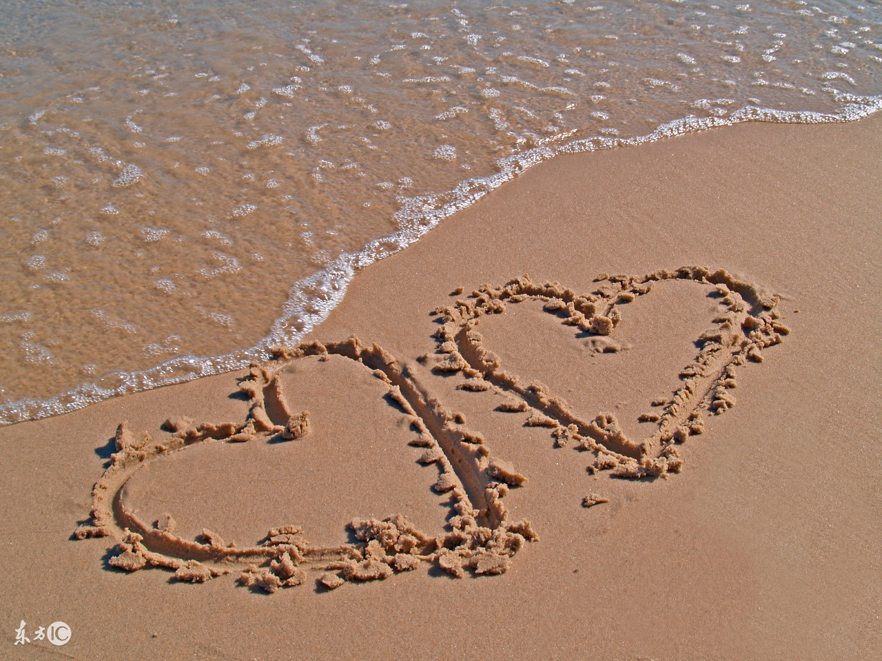 真的想拥有一场真正的爱情,这个世界有纯粹的爱情