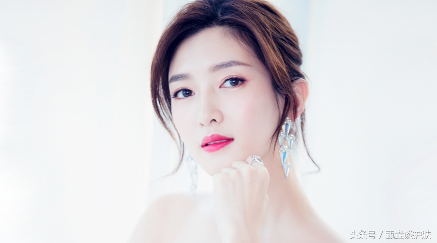 如何辨别假冒伪劣化妆品,怎样鉴别是假的化妆品