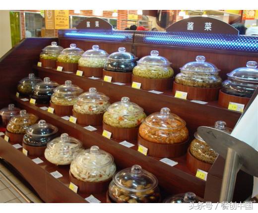 摆摊卖泡菜一个月能卖多少钱,泡菜一年赚1000万