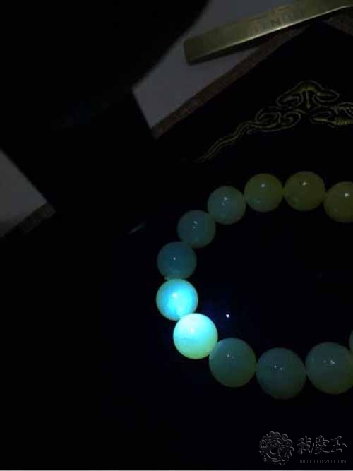 琥珀假原石的鉴别方法,琥珀蜜蜡造假材料