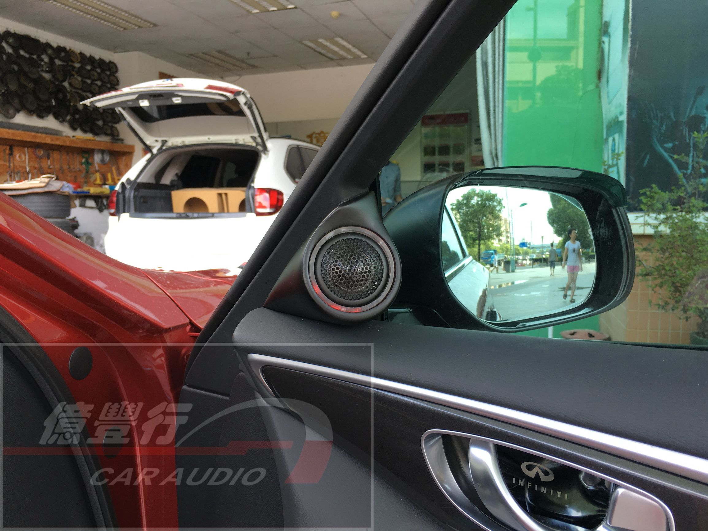 中山英菲尼迪音响改装qx50,英菲尼迪q50音响16喇叭