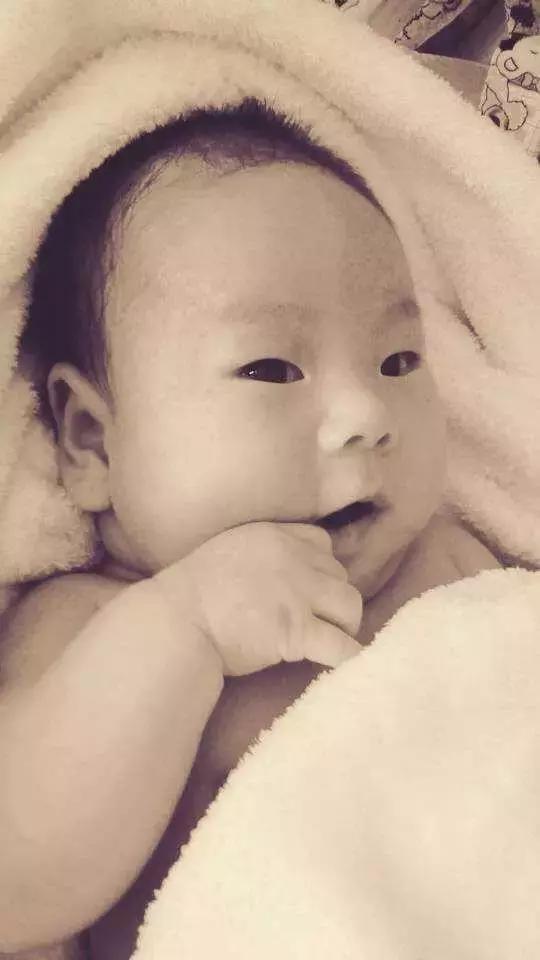 盘点那些产房外的感人瞬间,产房外的那些感人瞬间