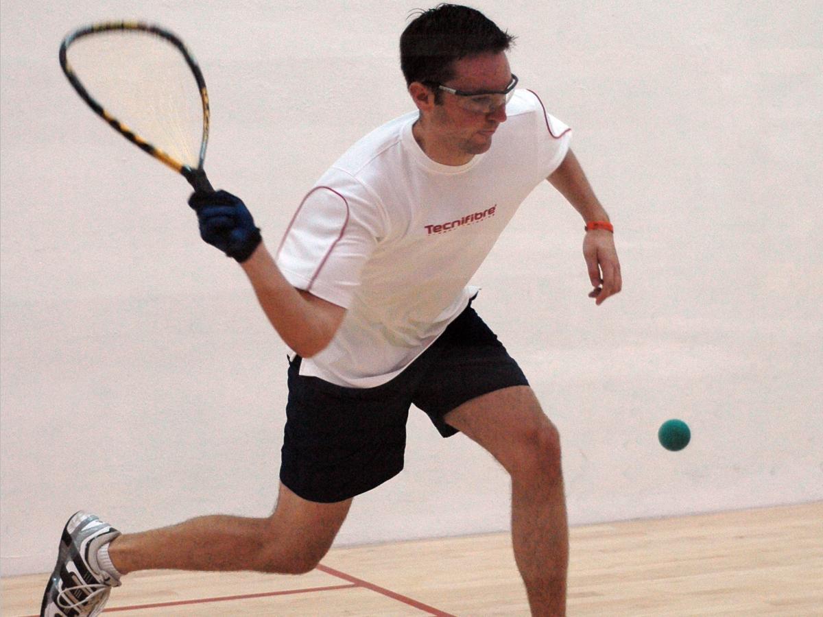 足球和篮球哪个更燃脂,篮球什么动作燃脂最快