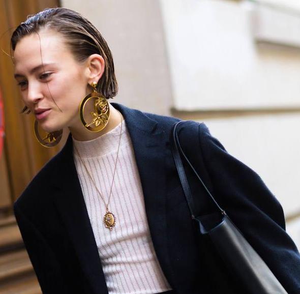 早秋复古又时髦的日常搭配,又酷又飒的早秋搭配