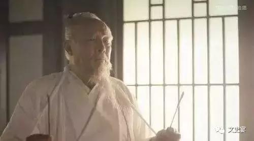 古代产妇死活全靠接生婆，产房环境差不说，还要遭受婆家冷水