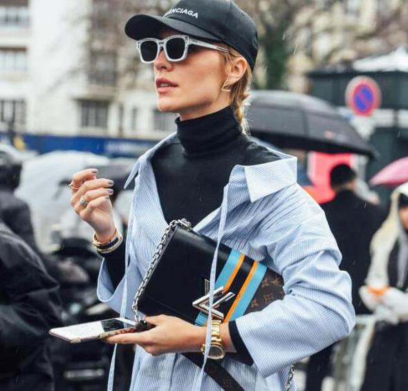 早秋复古又时髦的日常搭配,又酷又飒的早秋搭配