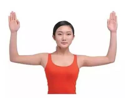 瑜伽怎样练出手臂上的力量,瑜伽瘦手臂最快的方法