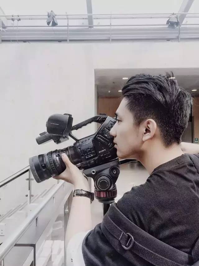 那些毕业就被招进人民日报的大学生，到底有多优秀？