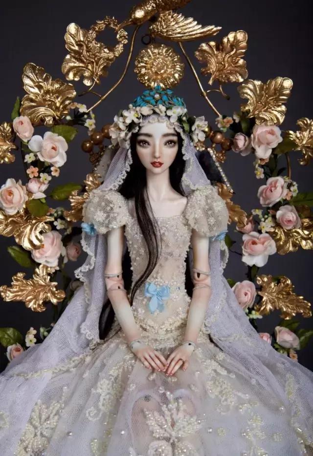 下血本!李晨花了200万为范冰冰定制了一个专属娃娃!