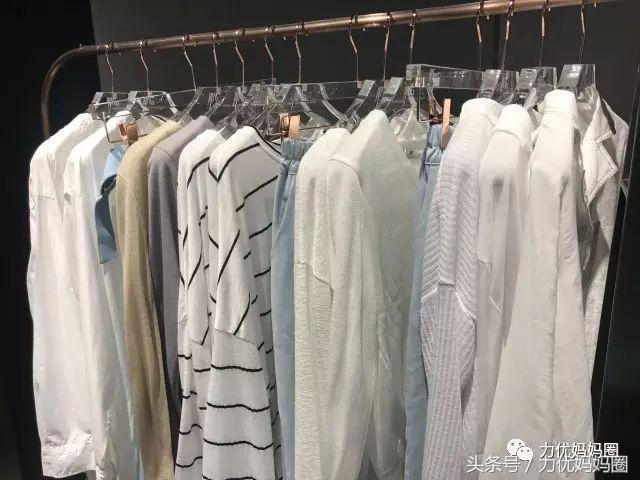 探店这家二十多年的鞋店,探店探到一家特别好看的店