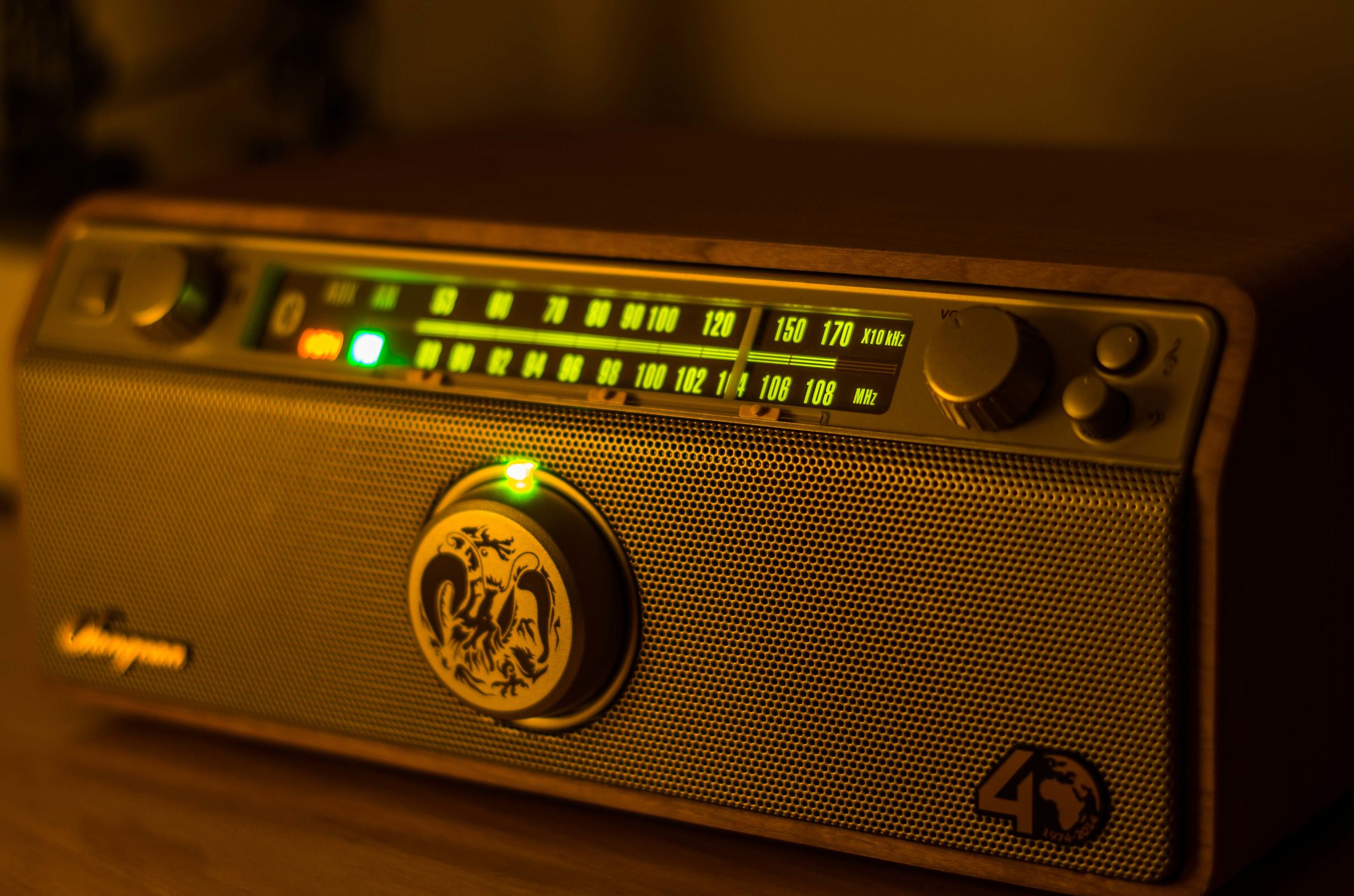 一个有魔力的盒子,一个充满魔力的盒子